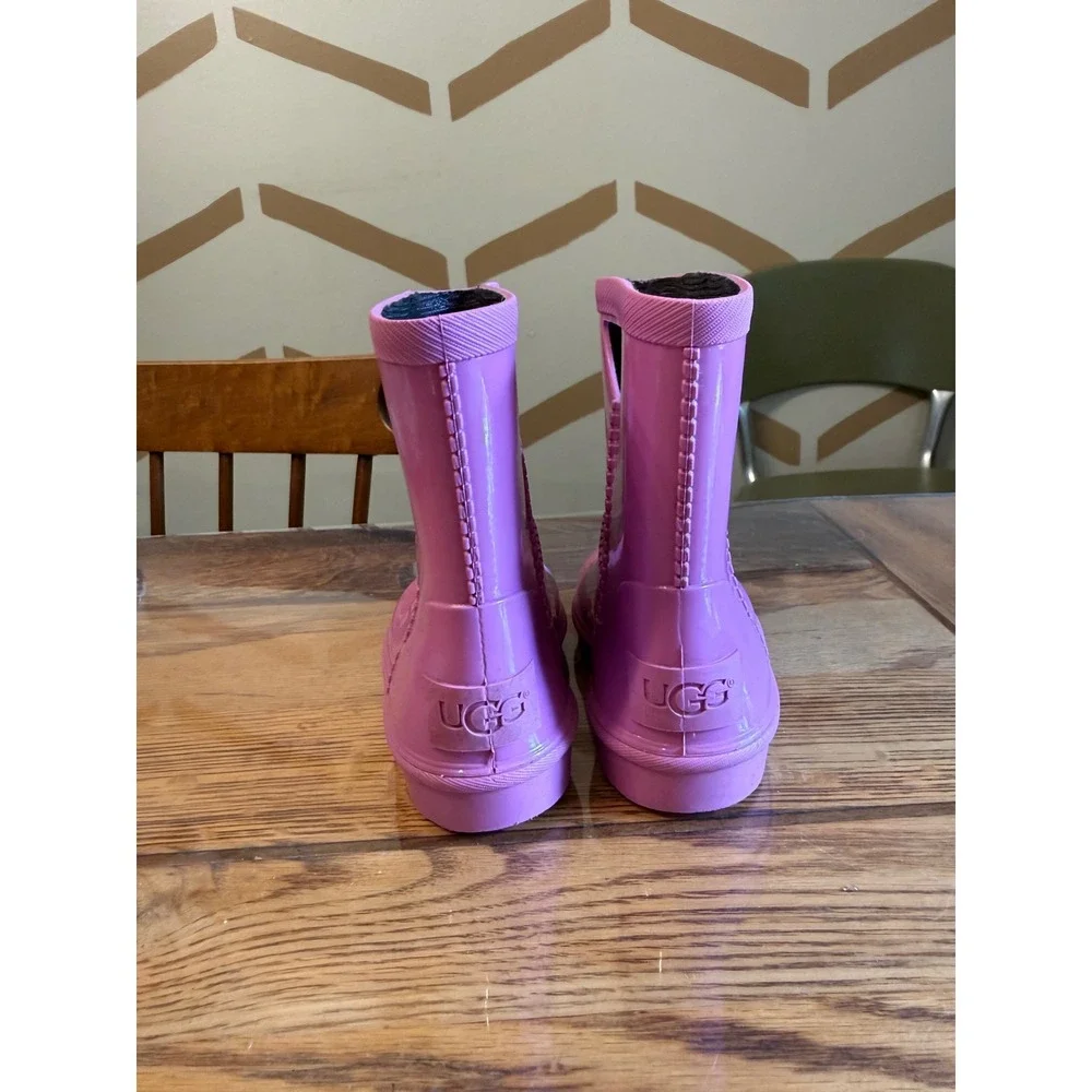UGG Drizlita Rain Boots Toddler Size 6 Purple Pink Waterproof Rubber Pull On